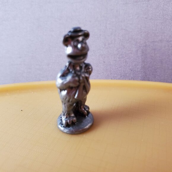 Fozzie Bear Monopoly Token Figure Muppets Miniature Metal 1" Mini Fig - Picture 3 of 8